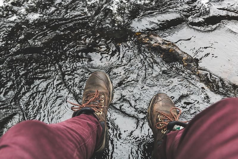 Outdoors boots vs combat