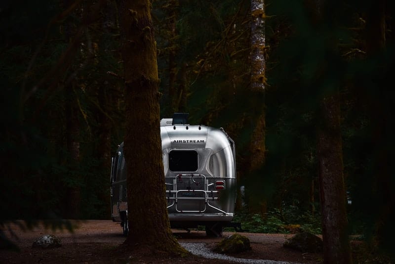 RV-Fun-Trips-In-The-Forest-Outdoors