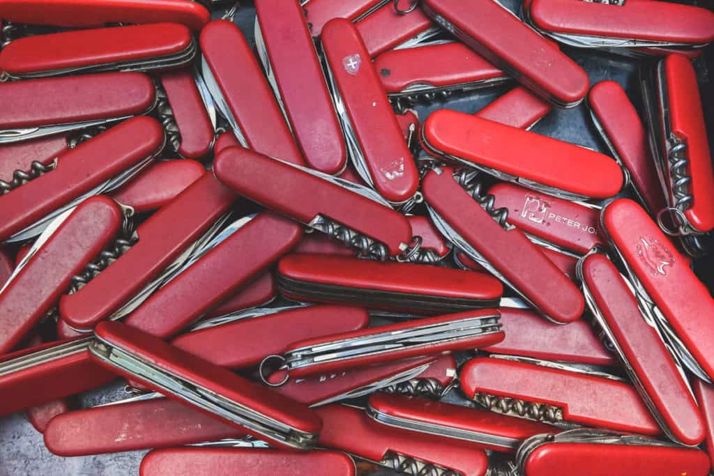 Swiss knife  multitools for everyday carry 