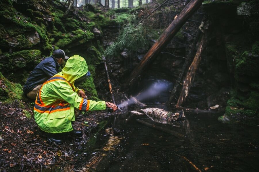 survival flashlight rescue