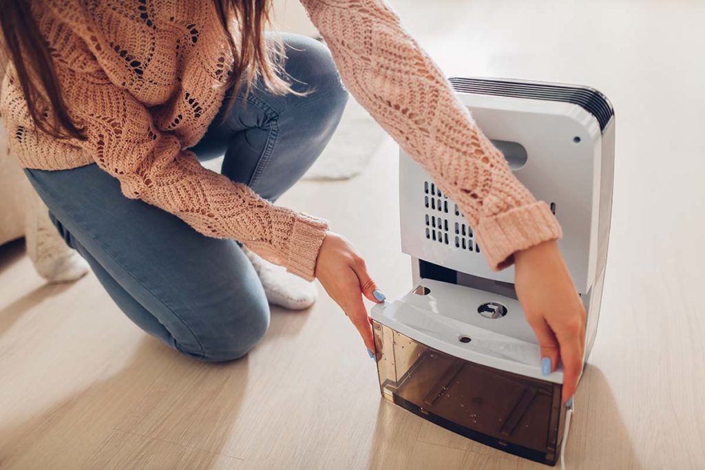 Emptying a dehumidifier