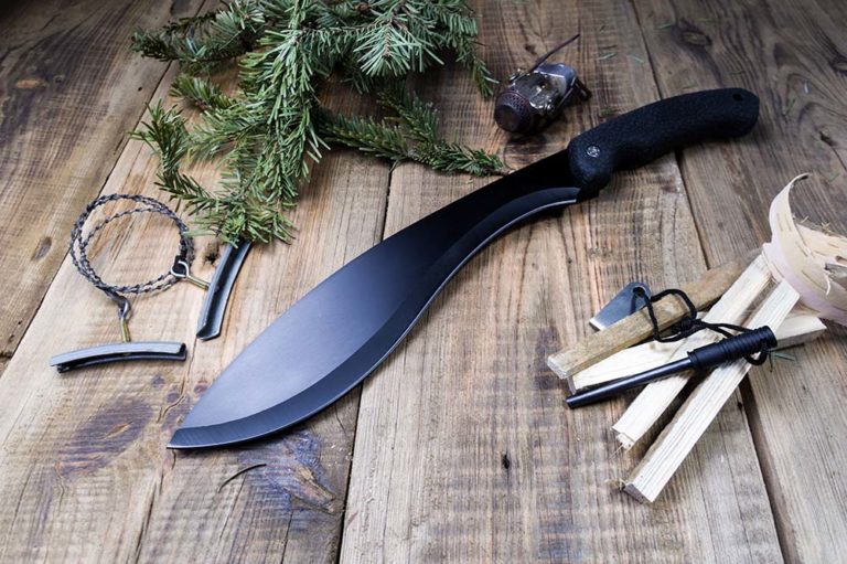 Best Survival Machete Top 10 Wildlife Cleavers Reviewed