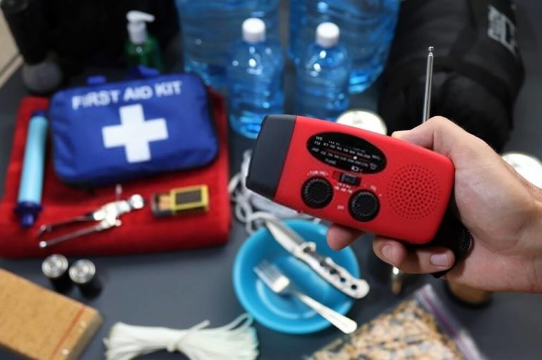 The Best Emergency Radios Of 2024 Tested By PrimeSurvivor